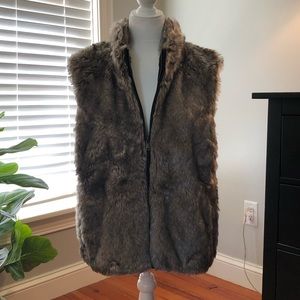 Banana Republic Faux Fur Vest!